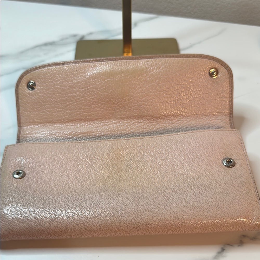 Miu Miu Two Tone Pink Leather Wallet - Picture 5 of 9
